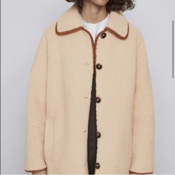 Zara teddy Sherpa coat. - Picture 3 of 8